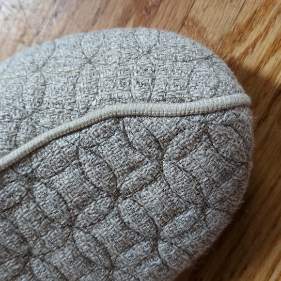 Acorn Tan Quilted Slippers Womens Size 6.5-7.5 - Picture 8 of 11